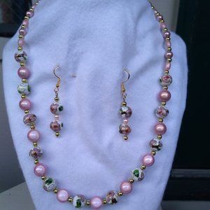 Necklace set